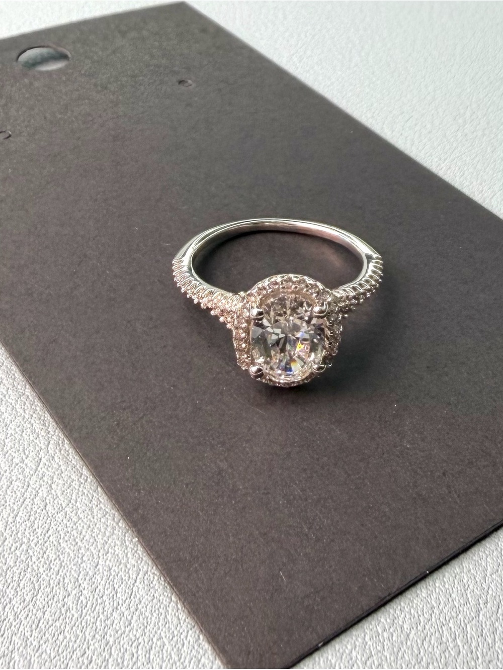 Silver Halo Engagement Ring with Clear Center Stone -| 925